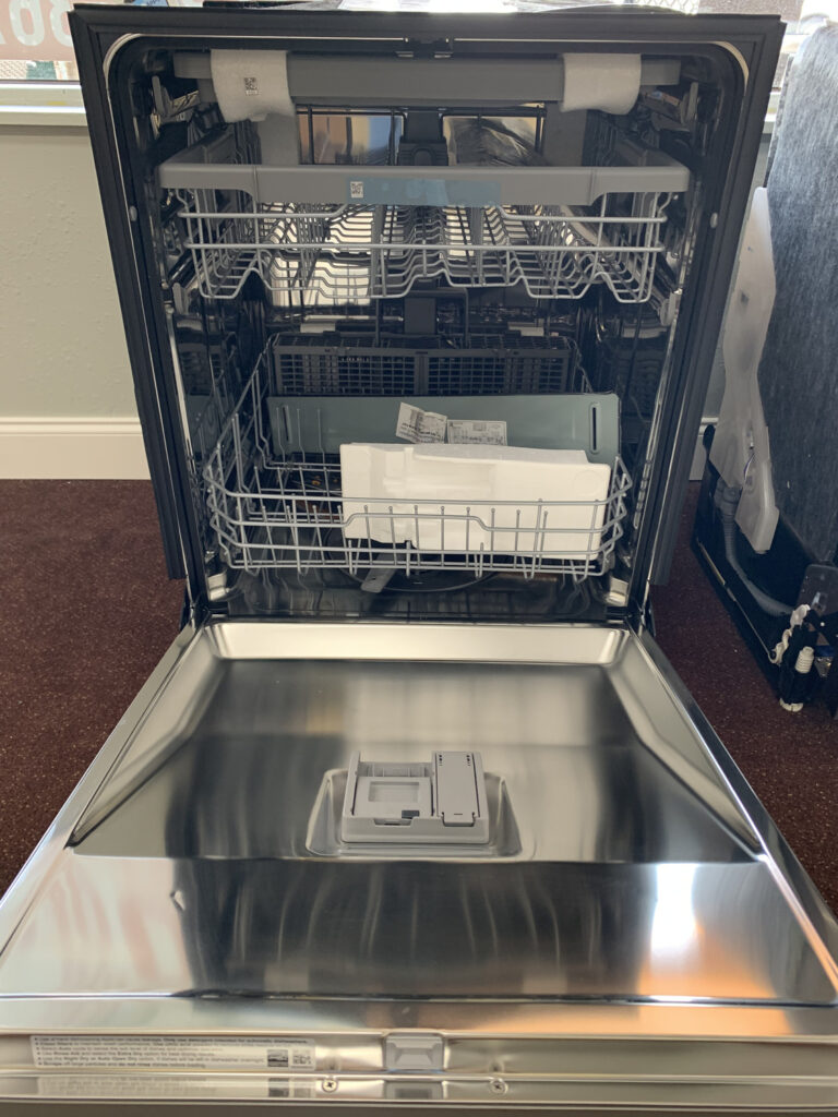 Front Control Dishwasher with QuadWash Appliances 4 Less Lexington SC